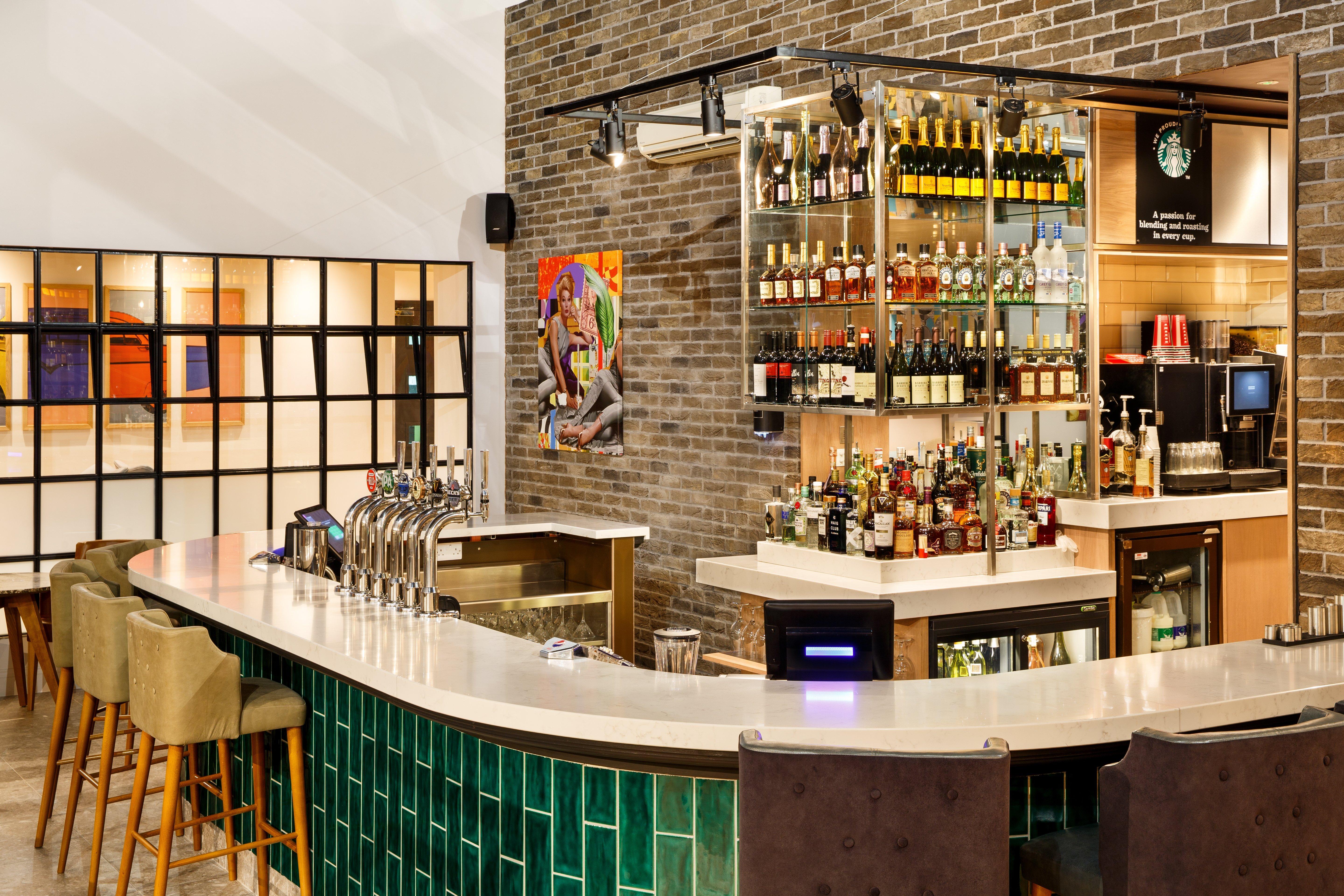 Holiday Inn Brentwood By Ihg Esterno foto