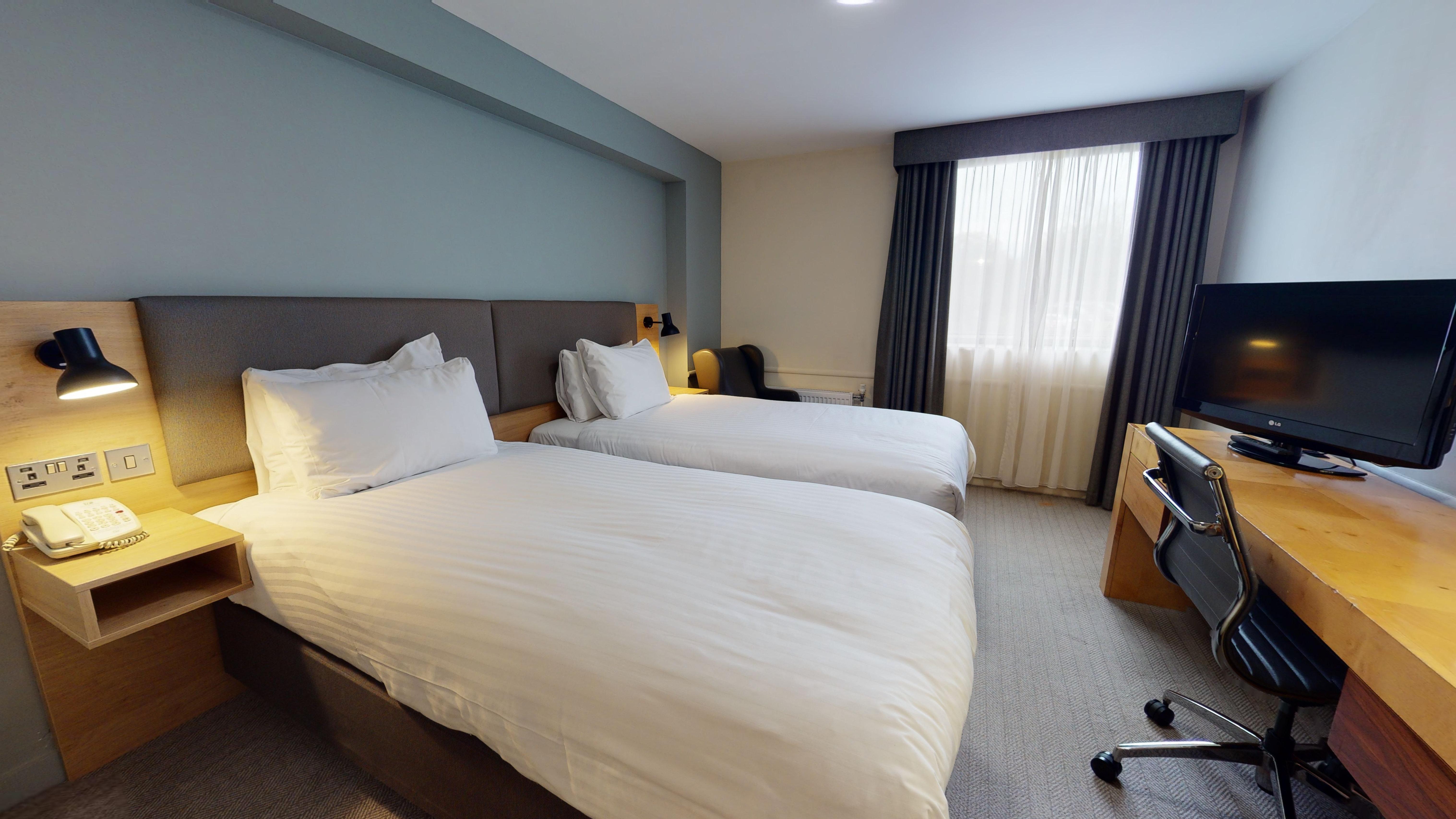 Holiday Inn Brentwood By Ihg Esterno foto