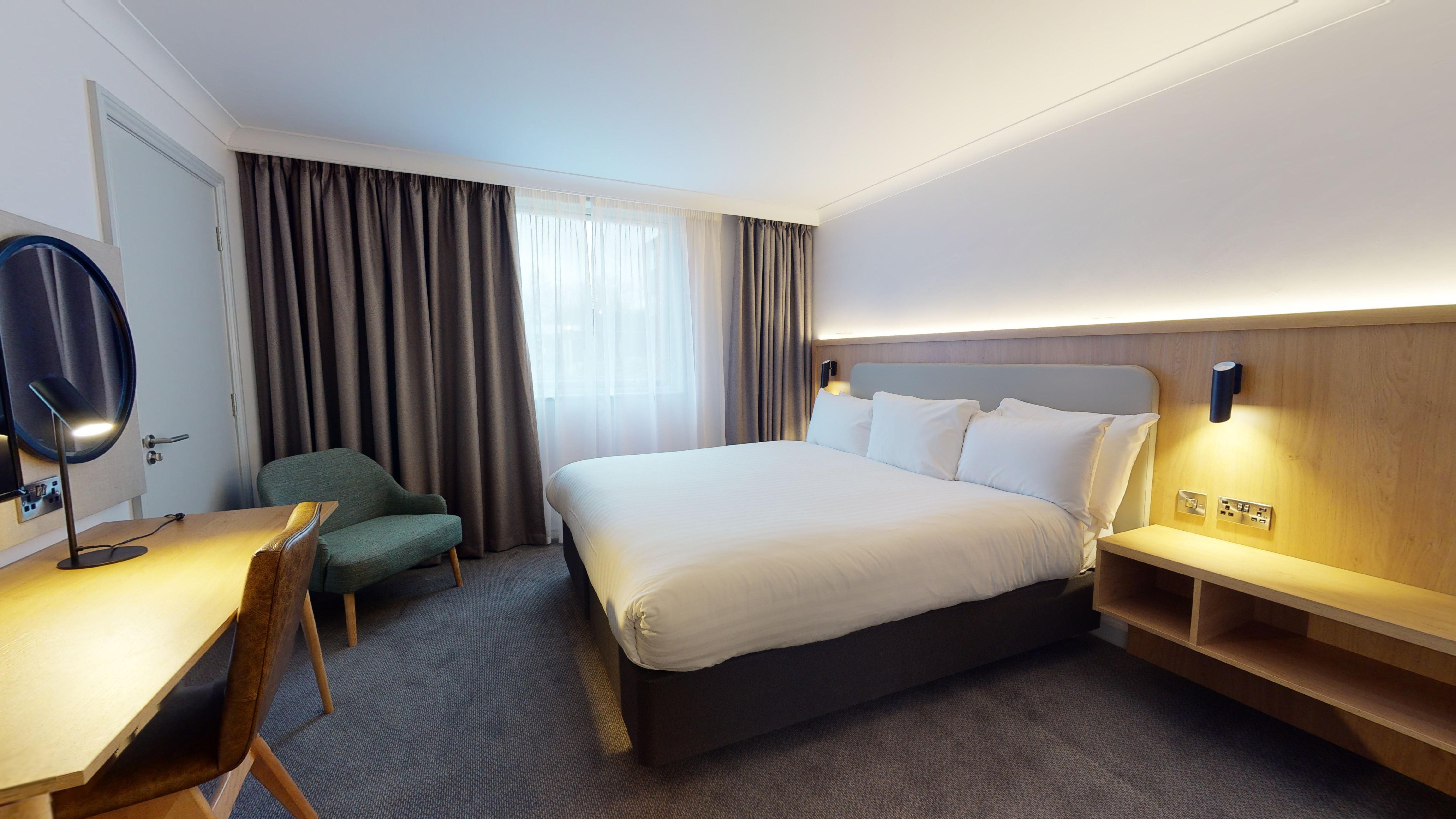 Holiday Inn Brentwood By Ihg Esterno foto