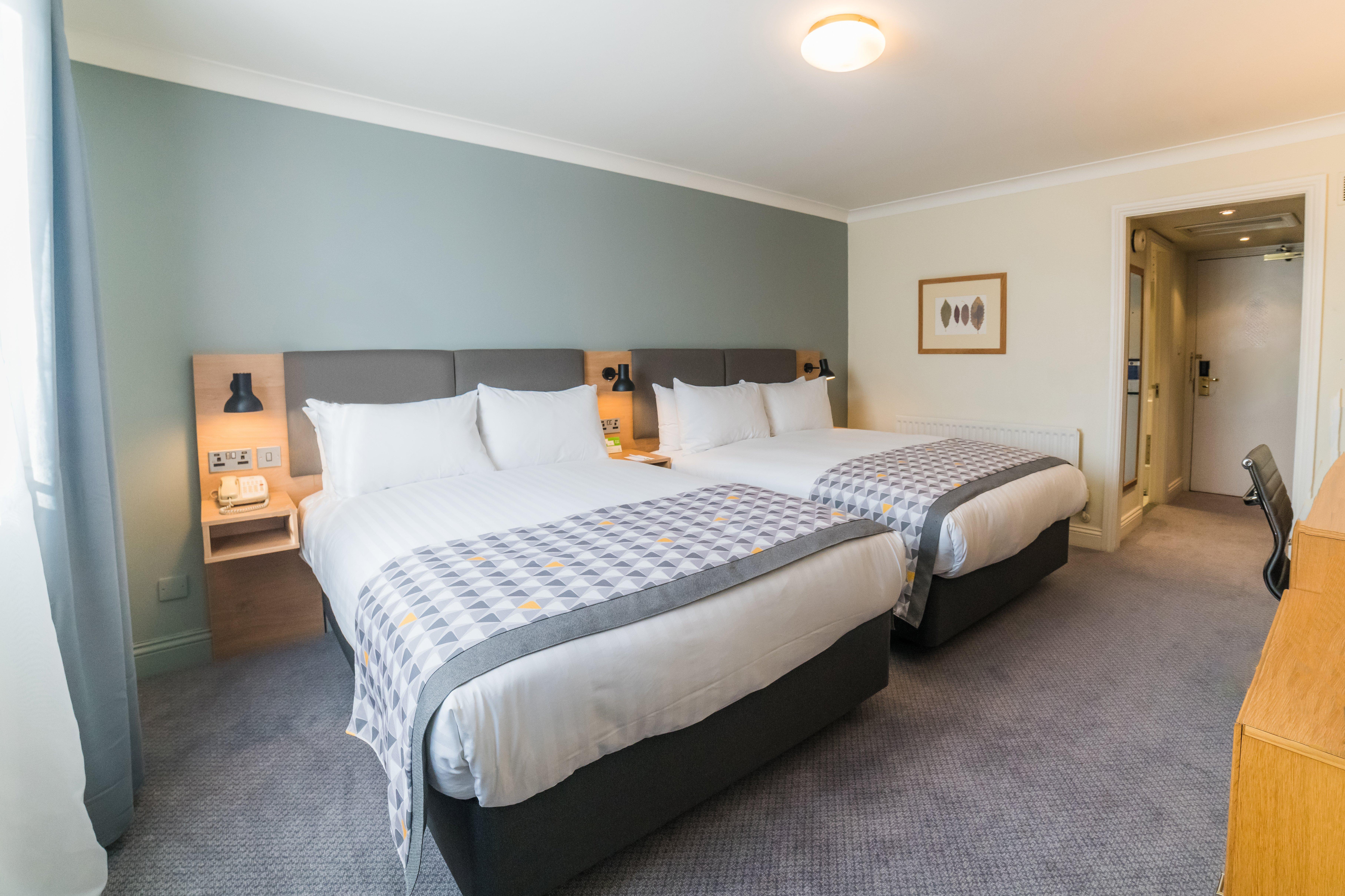 Holiday Inn Brentwood By Ihg Esterno foto