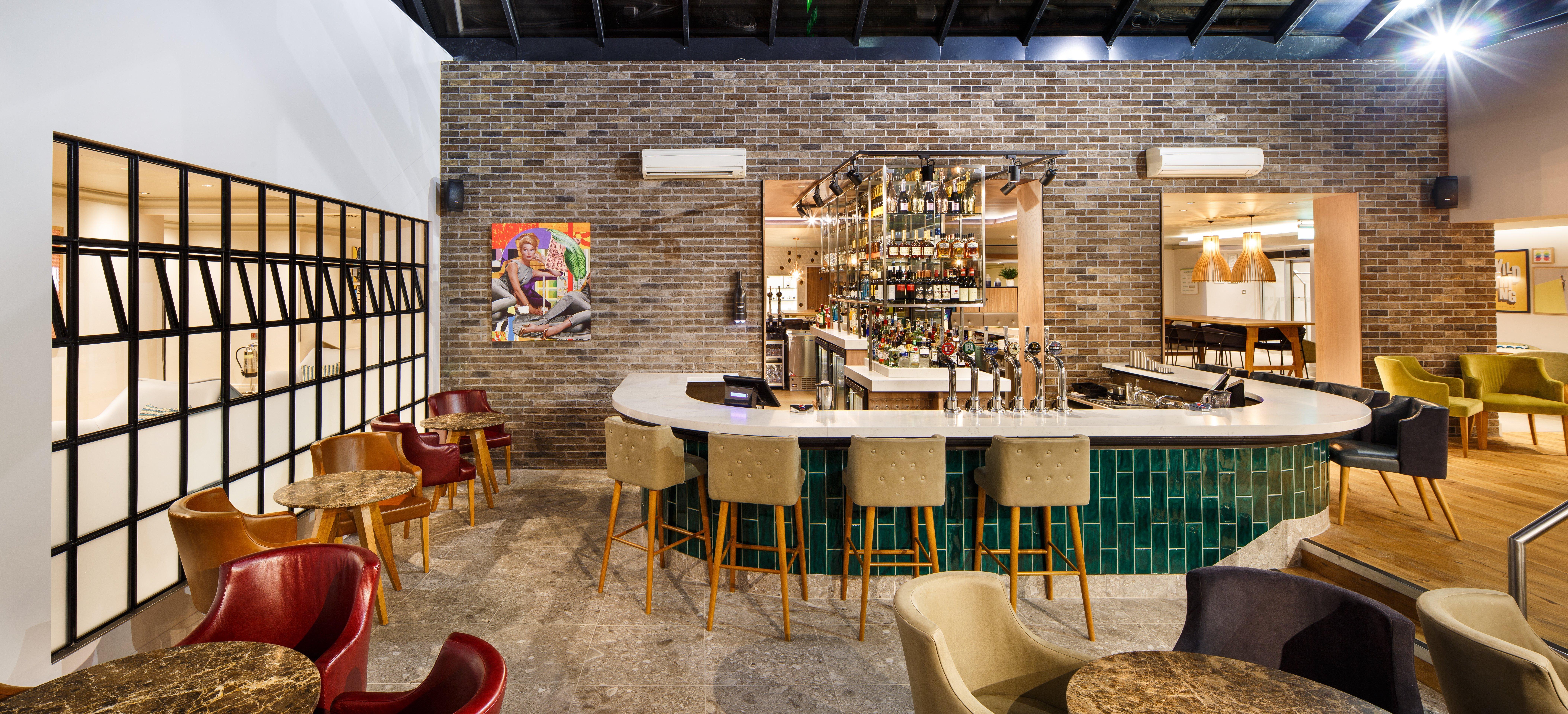 Holiday Inn Brentwood By Ihg Esterno foto