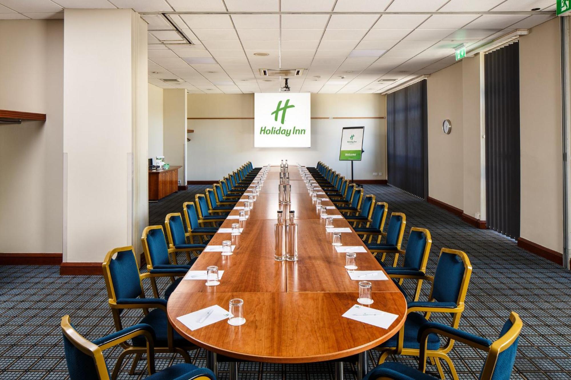 Holiday Inn Brentwood By Ihg Esterno foto