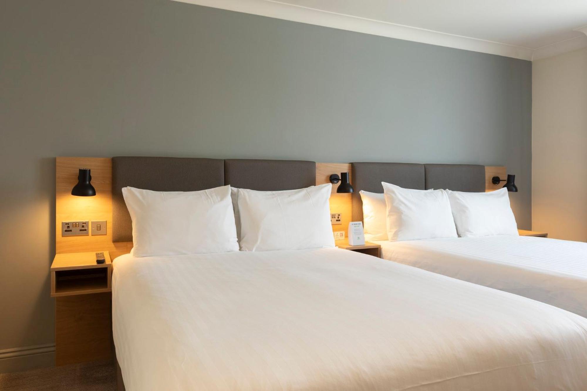 Holiday Inn Brentwood By Ihg Esterno foto